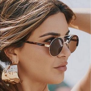 Quay Tortoise Sunglasses Round Come Around Gold
